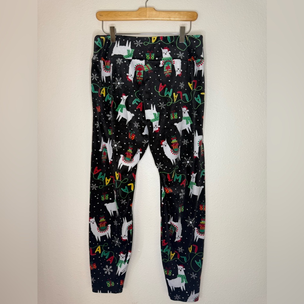 Llama Themed Holiday Leggings size XL
